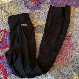 Victoria’s Secret leggings